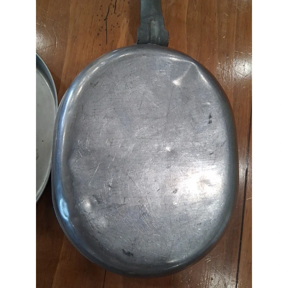 ORIGINAL US WW2 MESS KIT 1945 KNAPP MONARCH CO US MARKED